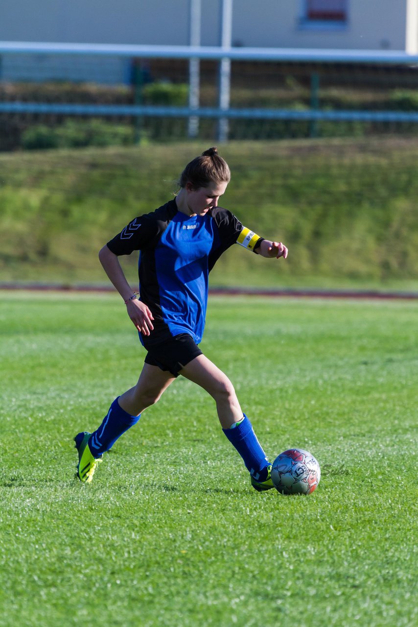 Bild 179 - B-Juniorinnen SV Wahlstedt - TSV Zarpen : Ergebnis: 11:0